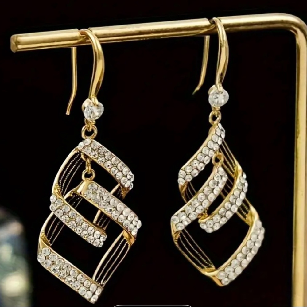 Elegant Gold and Silver Crystal Drop Earrings